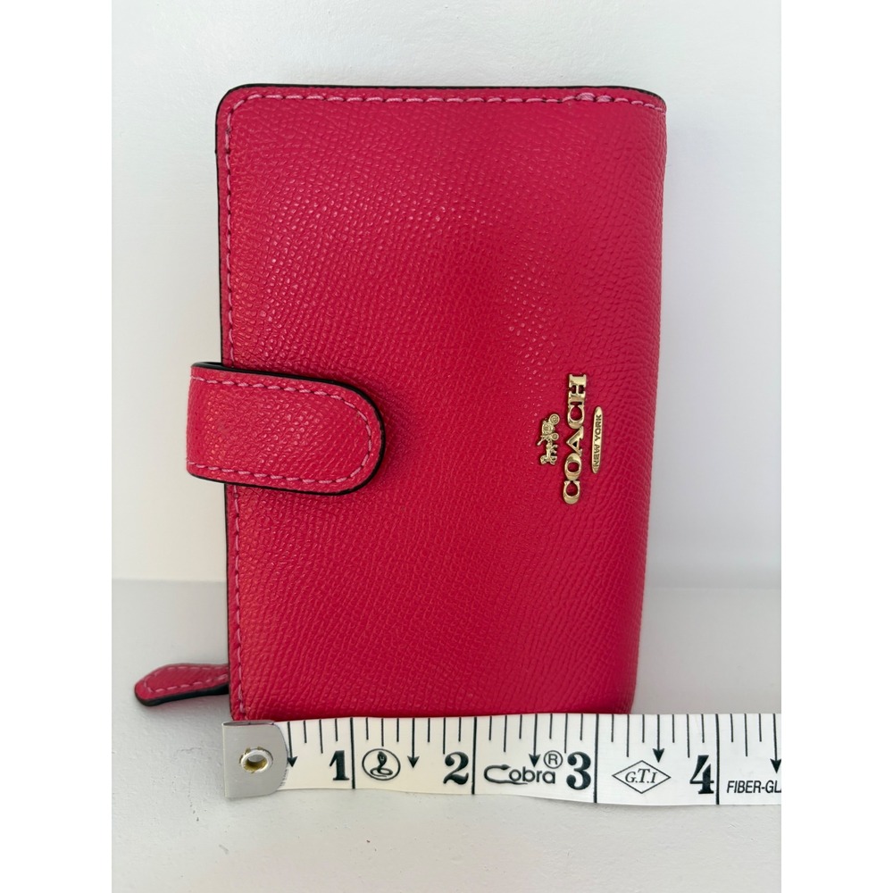Coach #F11484 M Corner Zip Wallet Coral Crossgrain Leather Bifold Gold Logo - Picture 14 of 14